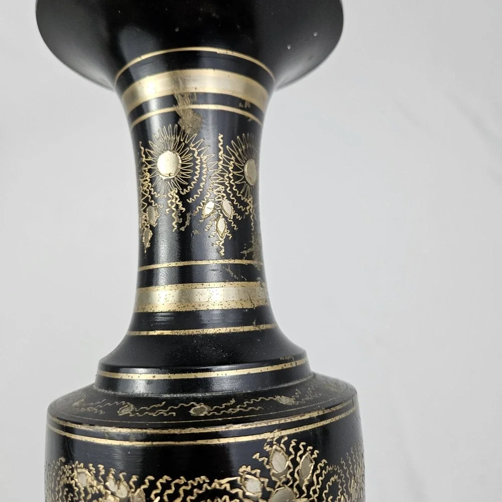 N/A vintage etched
